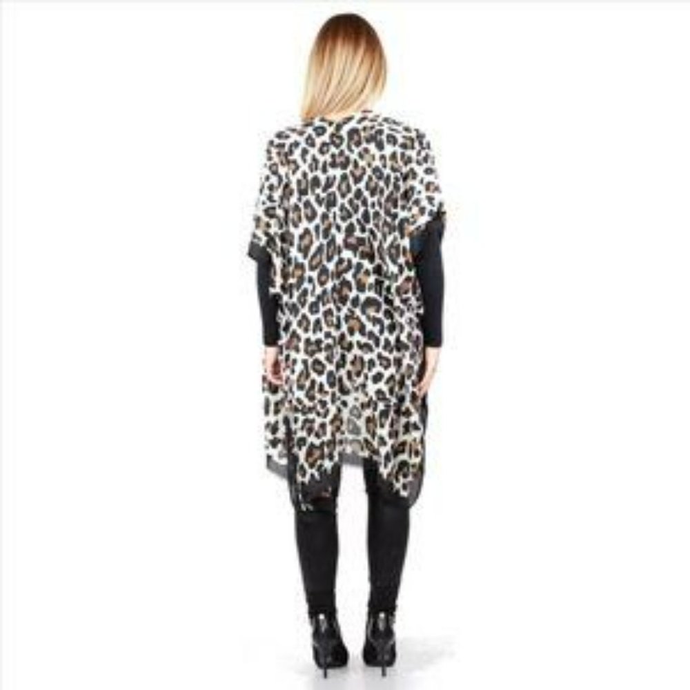 Cheetah Print Kimono - Picture 5 of 10